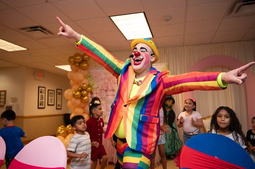 image of teacher using a smartboard (for a edtech)