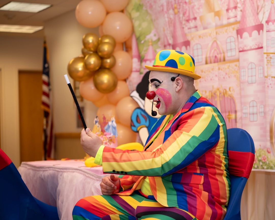 Payaso Fofiño en un show infantil